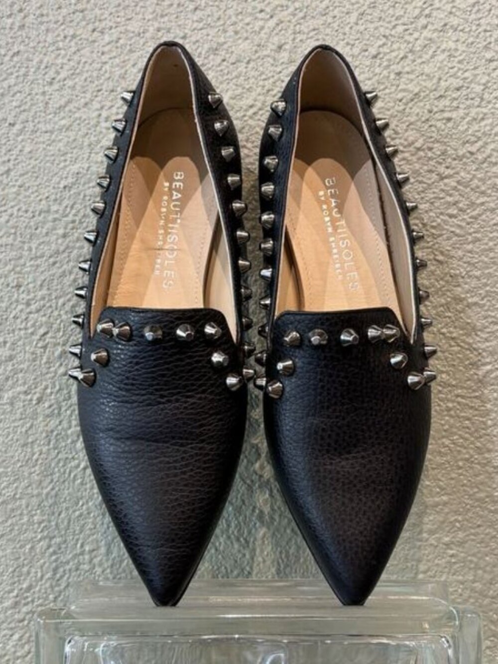 Beautiisoles Celeste Black Loafer